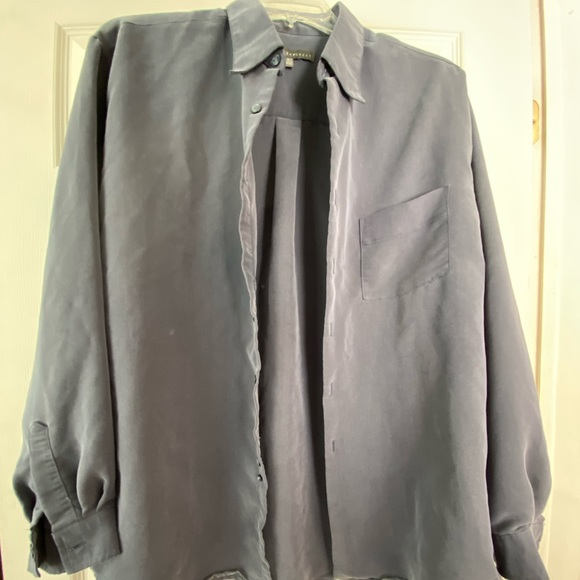 Men’s XL Button Down Dress Shirt - Picture 1 of 3